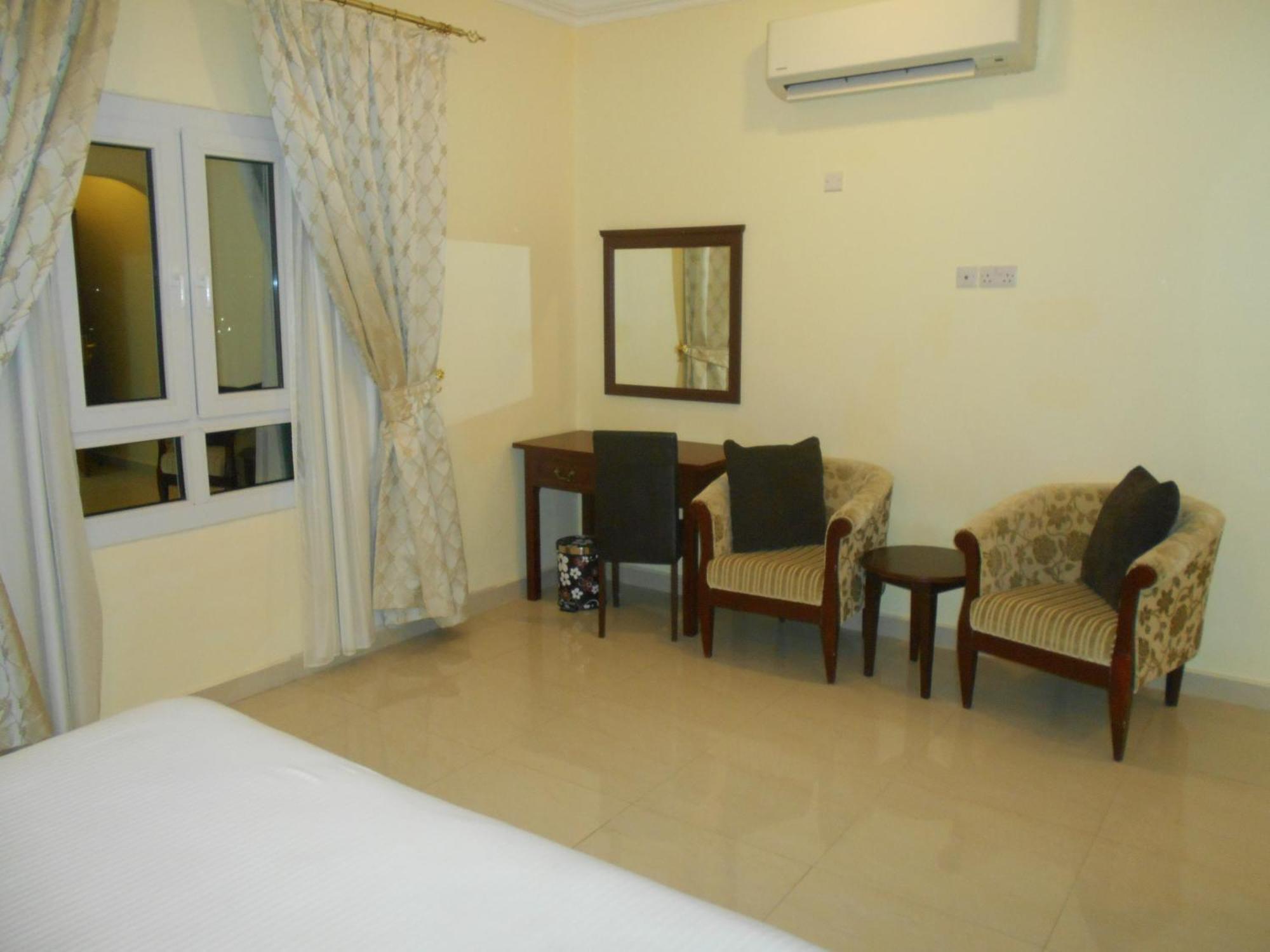 Nizwa Hotel Apartments Ngoại thất bức ảnh
