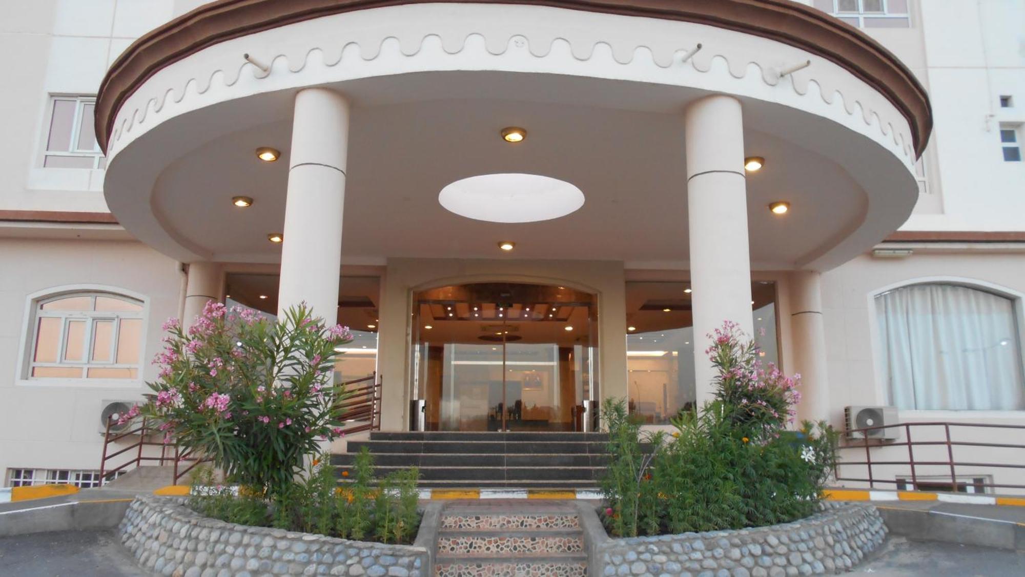 Nizwa Hotel Apartments Ngoại thất bức ảnh