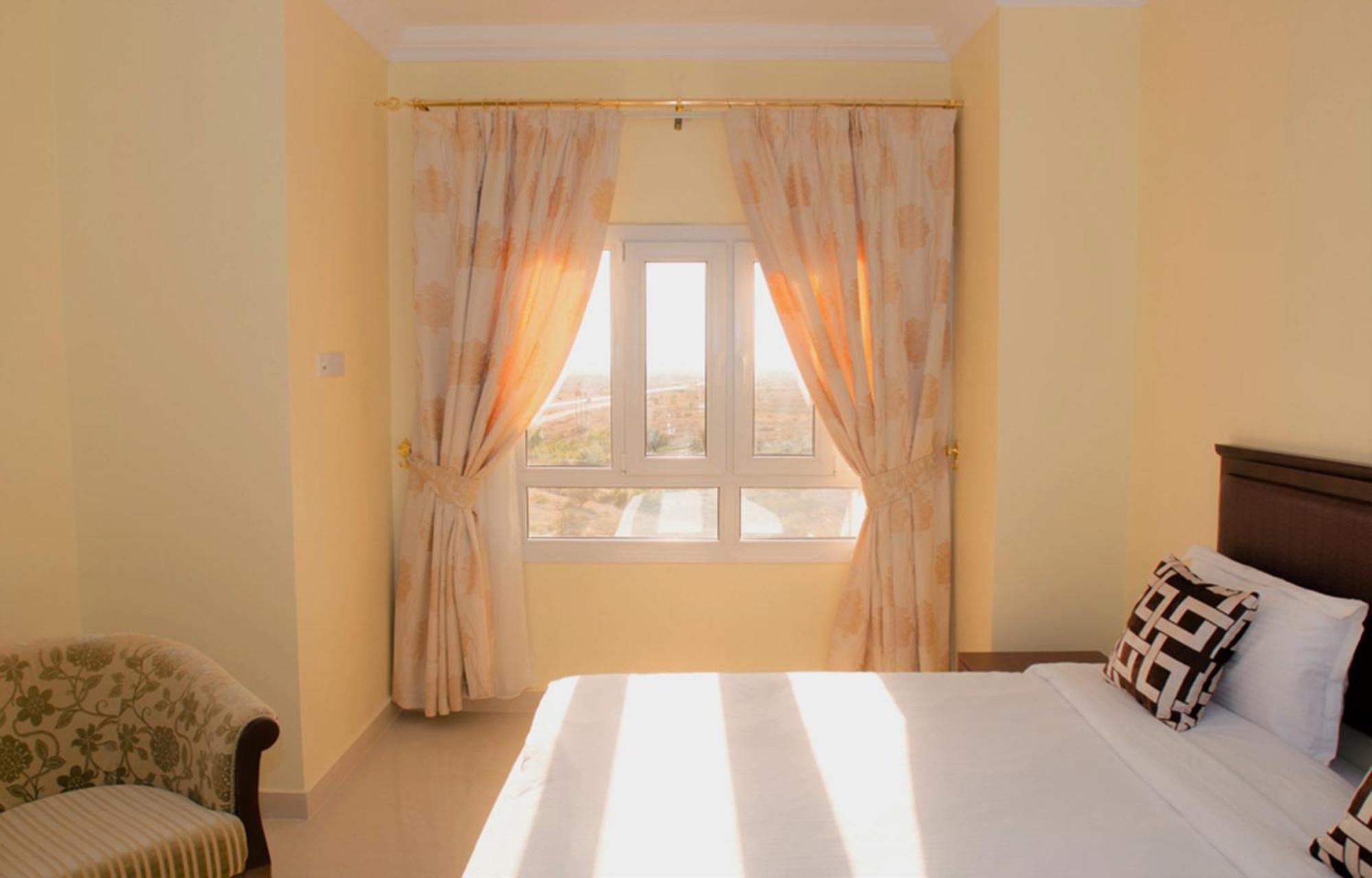 Nizwa Hotel Apartments Ngoại thất bức ảnh