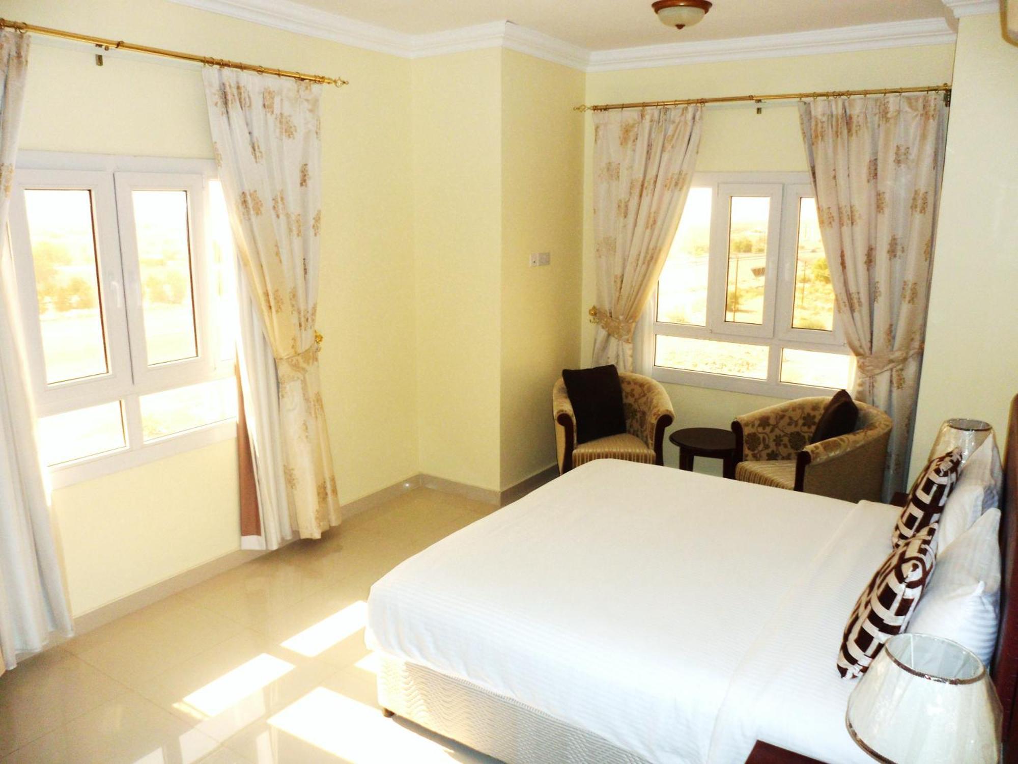 Nizwa Hotel Apartments Ngoại thất bức ảnh