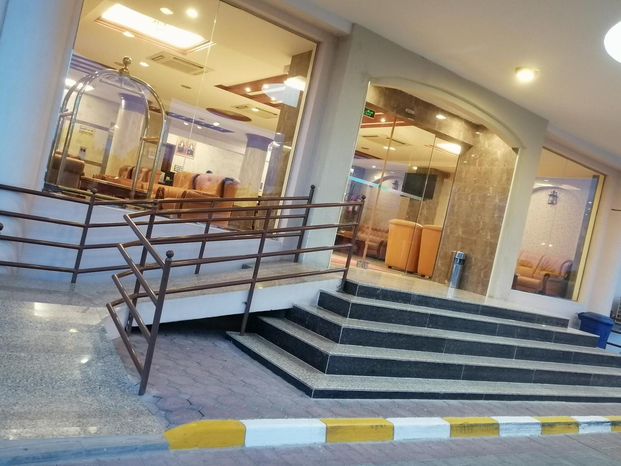 Nizwa Hotel Apartments Ngoại thất bức ảnh