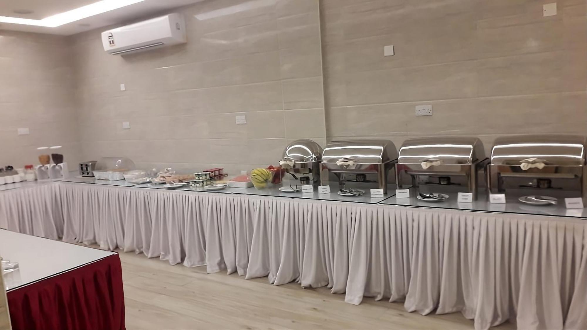Nizwa Hotel Apartments Ngoại thất bức ảnh