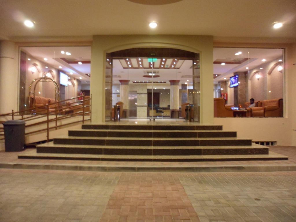 Nizwa Hotel Apartments Ngoại thất bức ảnh